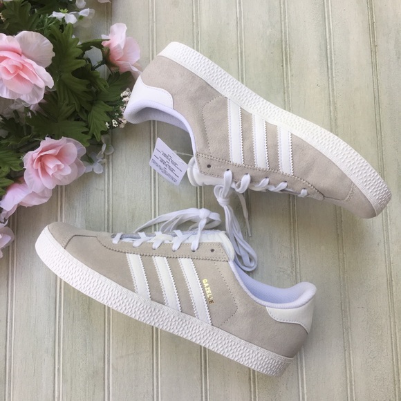 Adidas Gazelle Low Top Sneakers Cream - Picture 2 of 7